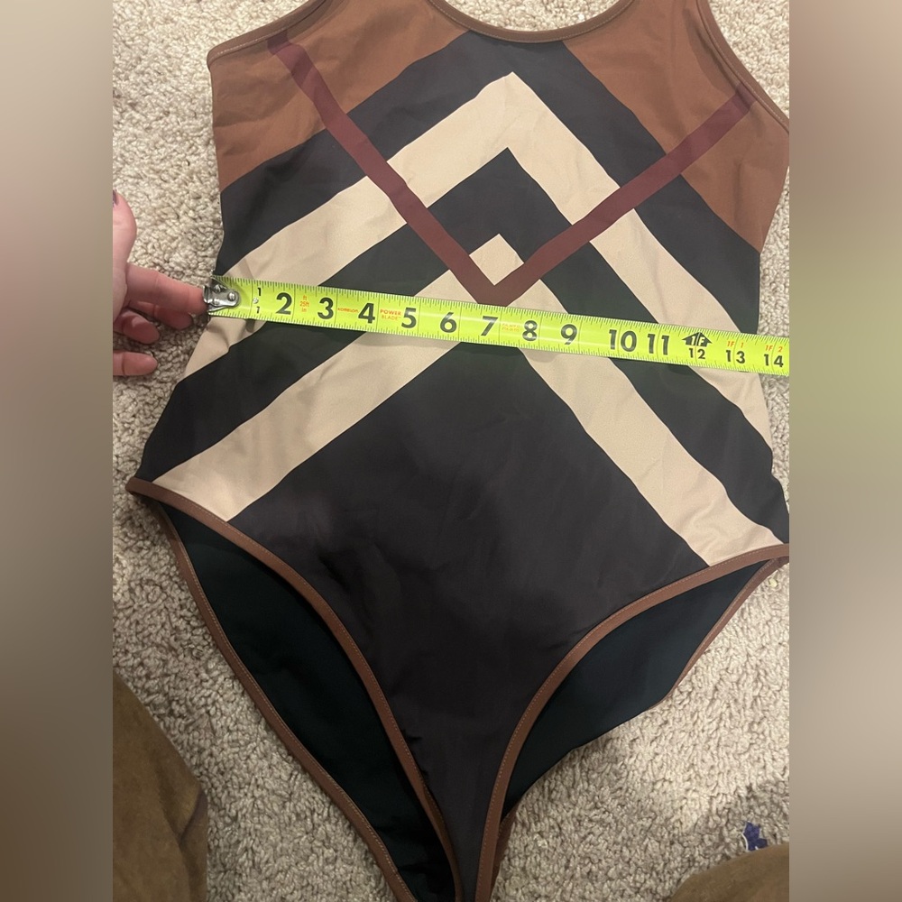 BURBERRY Cleddau Check one piece in Dark Birch/brown NWT - Picture 6 of 16